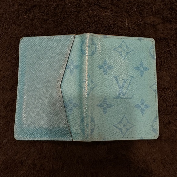 Louis Vuitton Tri Fold - Picture 4 of 8